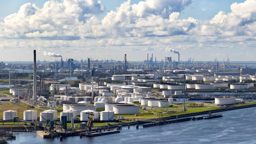 haven rotterdam industrie.jpg